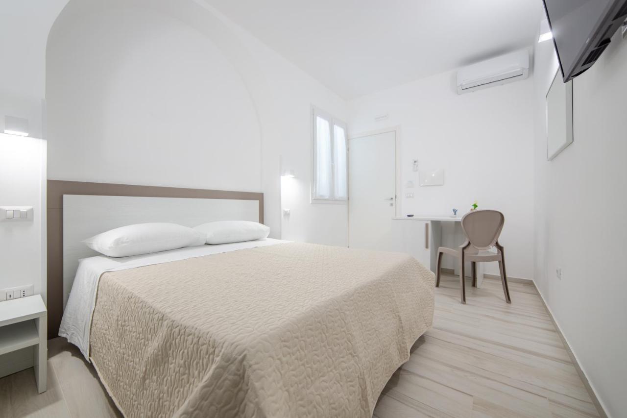 B&B Sole Torre San Giovanni Ugento Esterno foto